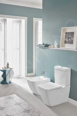 Villeroy & Boch Venticello - Staande Toiletpot, Vario Afvoer, DirectFlush, Alpine Wit 4612R001 -Badkamer Luxe 169c2ac3cd722981259baa80