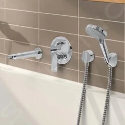 Hansgrohe Rebris E - Baduitloop, Chroom 72431000 -Badkamer Luxe 25c08d95adb288e0f2faa4f6