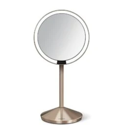 Simplehuman Make-up Spiegels - Opvouwbare Spiegel Met LED Verlichting, Rose Gold ST3010 -Badkamer Luxe 26d2f82a3605e8fa7a0bce79