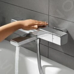 Hansgrohe Ecostat E - Badthermostaat, Chroom 15774000 10 Hansgrohe Ecostat E - Badthermostaat, Chroom 15774000 -Badkamer Luxe 352ba9a21f76bf9168f44ac8