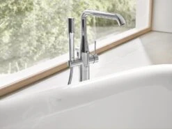 Grohe Essence - Vrijstaande Badkraan, Chroom 23491001 12 Grohe Essence - Vrijstaande Badkraan, Chroom 23491001 -Badkamer Luxe 4ffeb60183a095749144b630