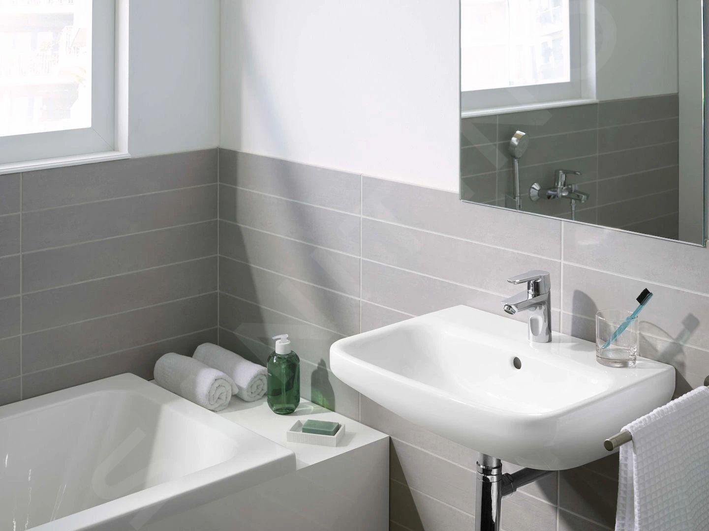 Hansa Polo - Wastafelkraan Met Afvoergarnituur, Chroom 51402293 3 Hansa Polo - Wastafelkraan Met Afvoergarnituur, Chroom 51402293 - Afbeelding 3