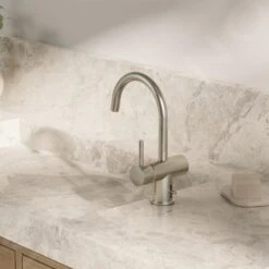 Steinberg 100 - Wastafelkraan Met Waste, Geborsteld Nikkel 100 1500 BN -Badkamer Luxe e08d86695f7b06c59e442830